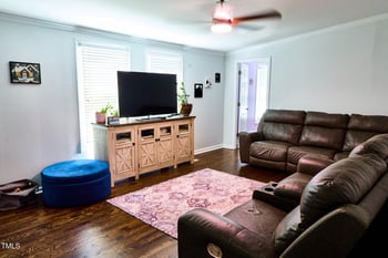 5612 Baggett Ln, Hope Mills, NC 28348