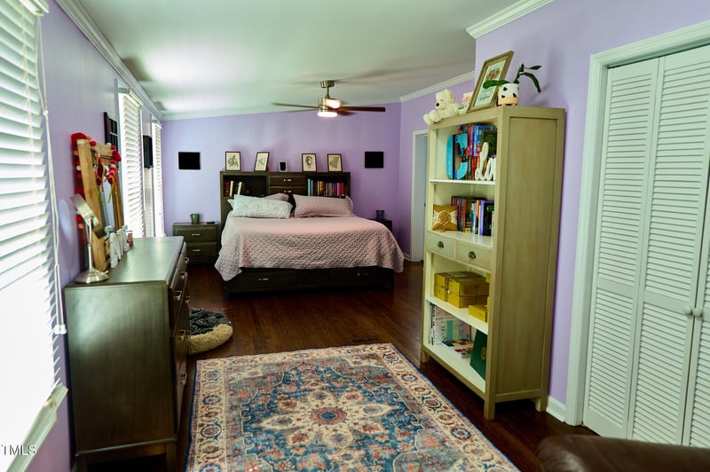 5612 Baggett Ln, Hope Mills, NC 28348