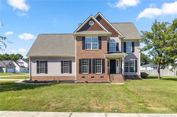 5612 Edwin Deaver Dr, Hope Mills, NC 28348