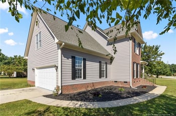 5612 Edwin Deaver Dr, Hope Mills, NC 28348