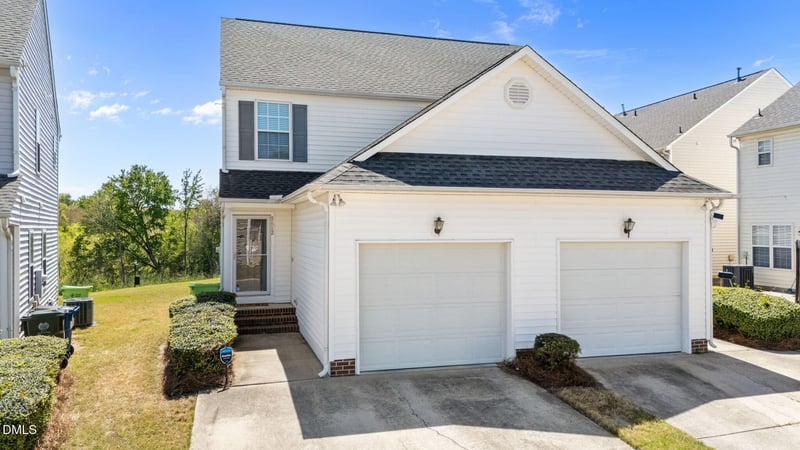 5612 Osprey Cove Dr, Raleigh, NC 27604