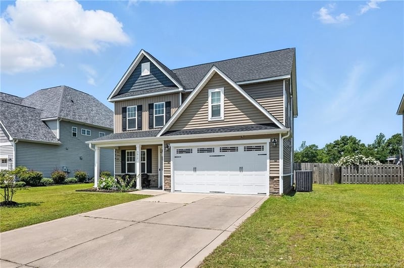 5612 Stonefield St, Hope Mills, NC 28348