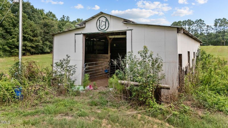 5612 Zacks Mill Rd, Angier, NC 27501