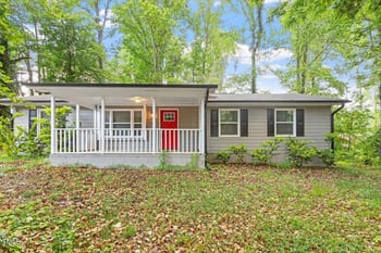 5613 Deerborn Dr, Apex, NC 27539