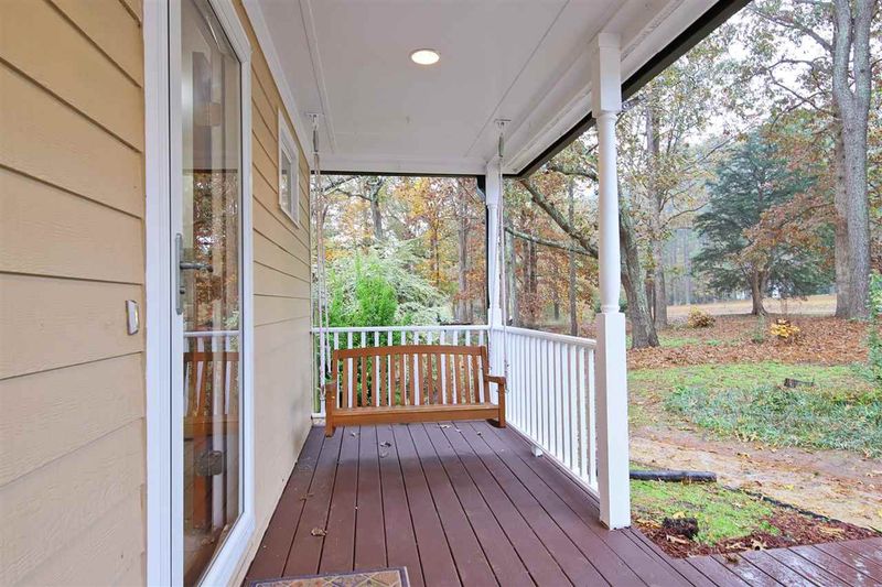 5613 Olde South Rd, Raleigh, NC 27606