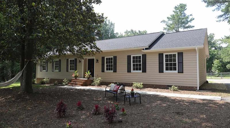 5614 Russell Rd, Durham, NC 27712