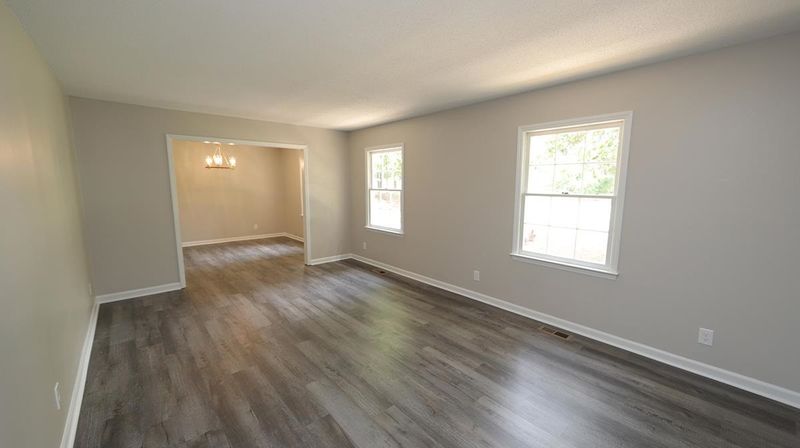 5614 Russell Rd, Durham, NC 27712