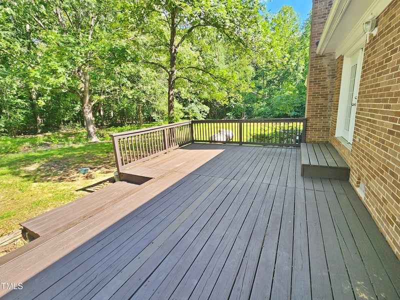 5614 Skyline Dr, Durham, NC 27712