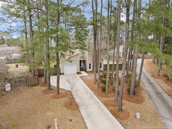 5615 Tee Ct, Hope Mills, NC 28348