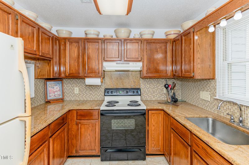 5615 Wispy Willow Ln, Raleigh, NC 27609