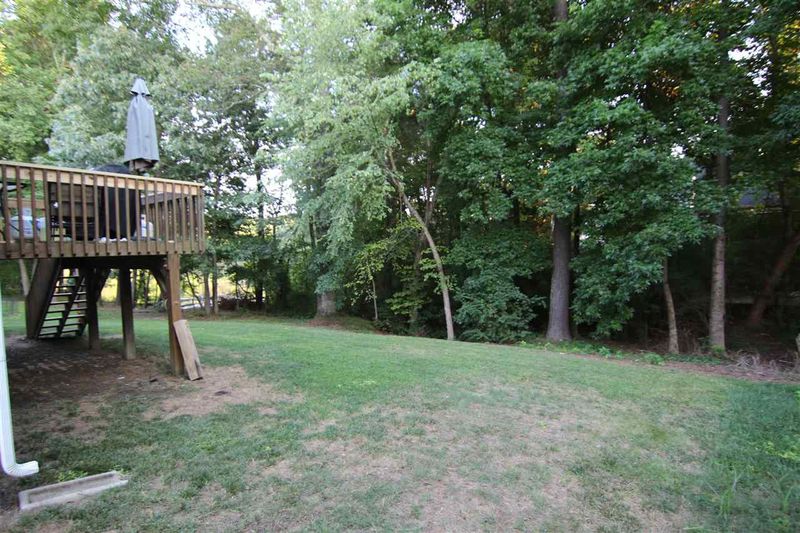 5616 Brookshadow Dr, Raleigh, NC 27610
