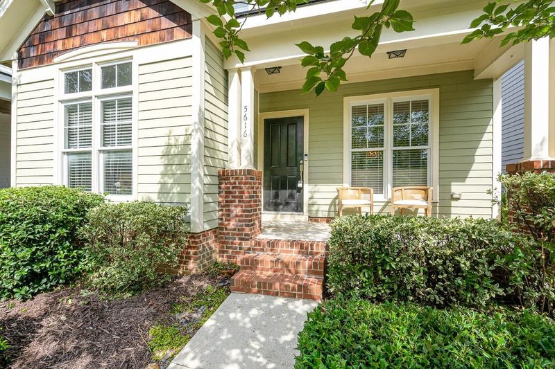5616 Cary Glen Blvd, Cary, NC 27519