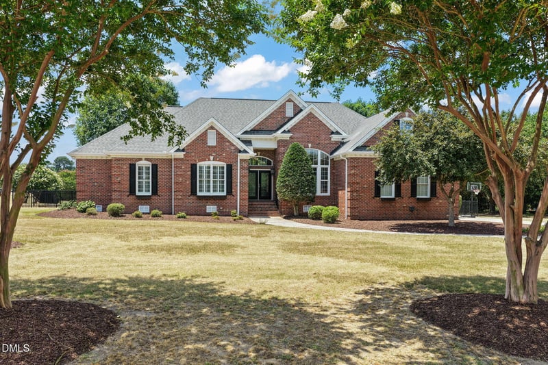 5616 Maggie Run Ln, Fuquay Varina, NC 27526