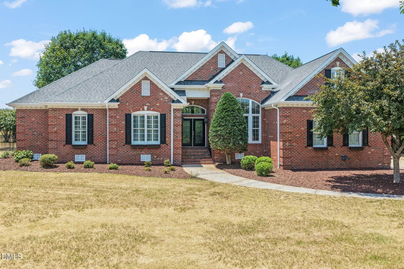 5616 Maggie Run Ln, Fuquay Varina, NC 27526