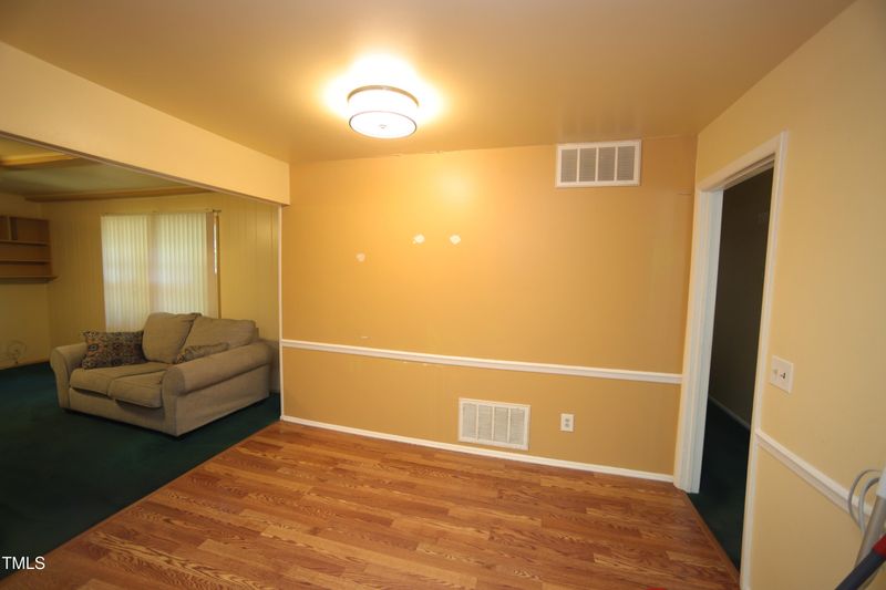 5617 Rangeley Dr, Raleigh, NC 27609