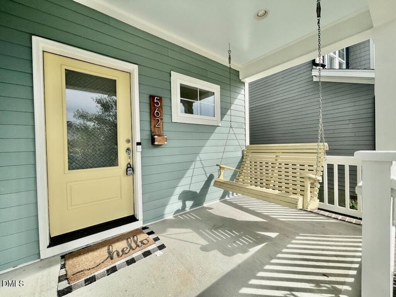 562 Beacon Ridge Blvd, Chapel Hill, NC 27516