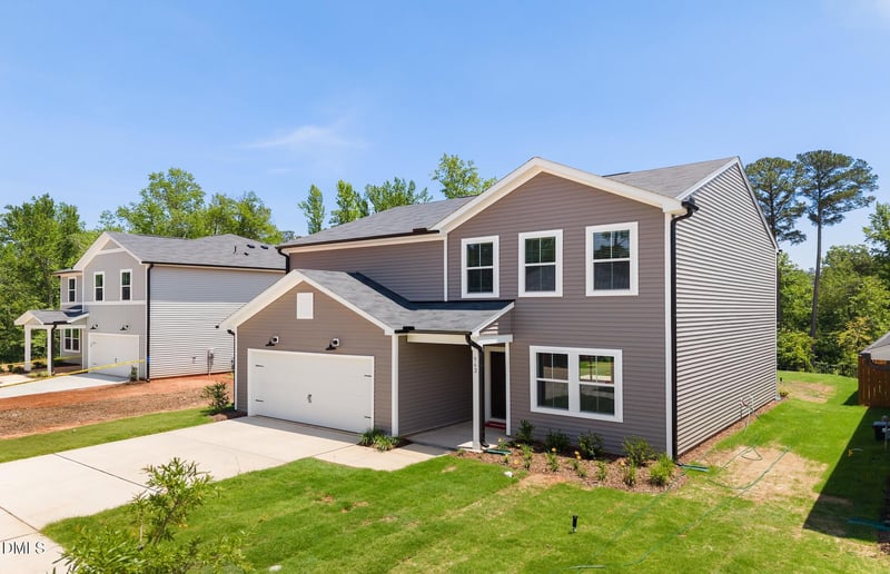 562 Brickview Ct, Sanford, NC 27330