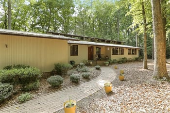 562 Chelsea Dr, Sanford, NC 27332