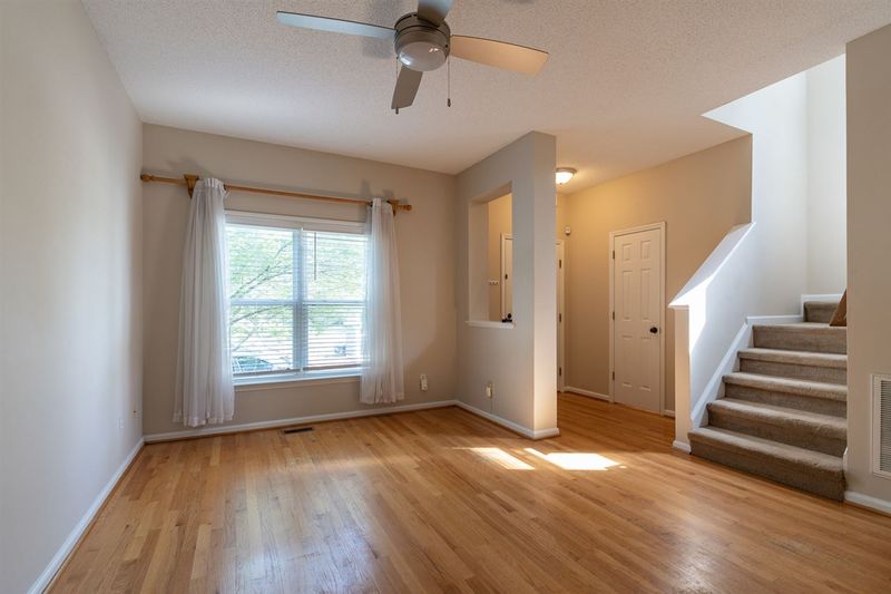 562 E Martin St, Raleigh, NC 27601