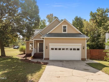 5620 Torness Ct, Raleigh, NC 27604
