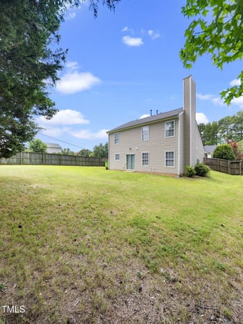 5621 Advantis Dr, Raleigh, NC 27610