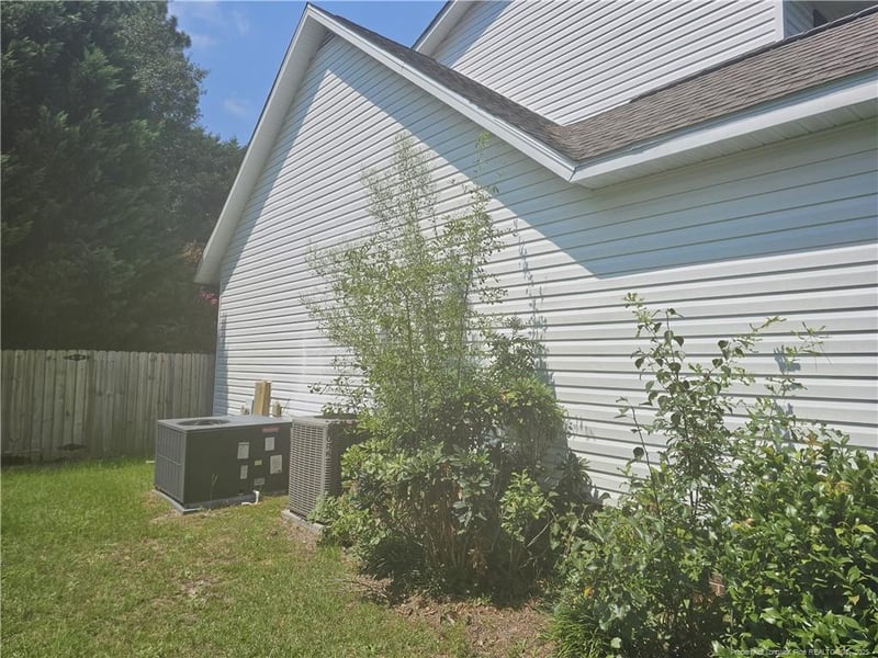 5621 Goose Creek Ln, Fayetteville, NC 28304