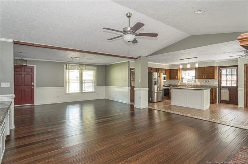 5621 Monks Walk Ct, Fayetteville, NC 28311