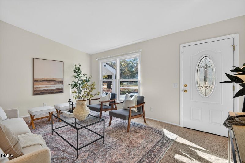 5621 Pelham Rd, Durham, NC 27713