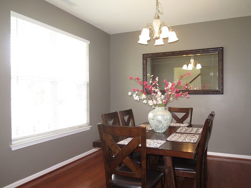 5621 Slaytenbush Ln, Durham, NC 27703