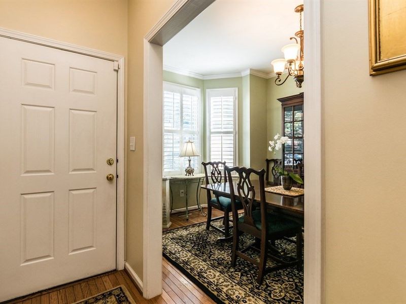 5621 Slide Rock Ln, Raleigh, NC 27613