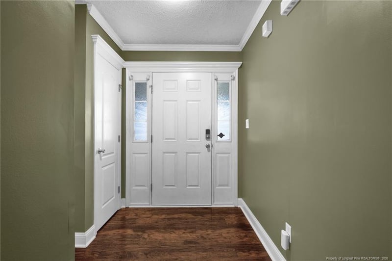 5622 Prestonfield Ln, Hope Mills, NC 28348