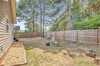 5622 Prestonfield Ln, Hope Mills, NC 28348