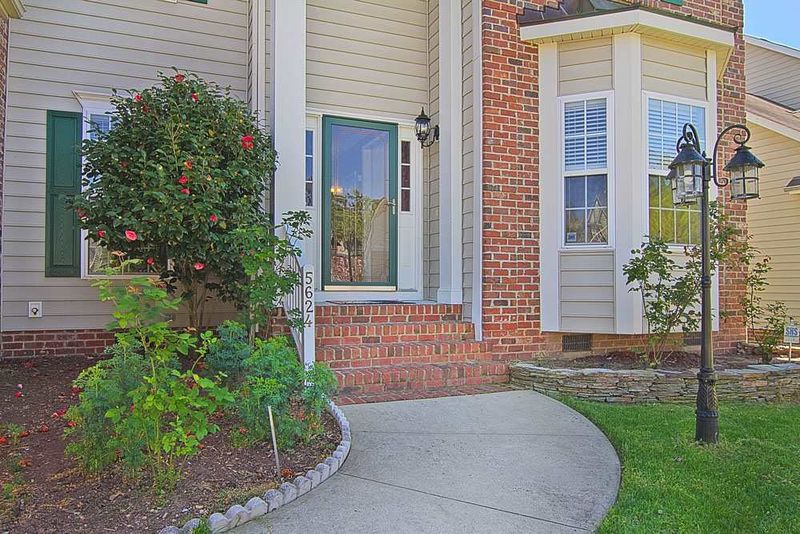 5624 Big Sandy Dr, Raleigh, NC 27616