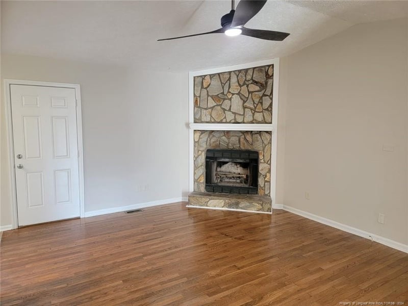 5624 Pepperbush Dr, Fayetteville, NC 28304