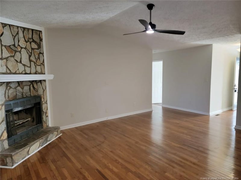 5624 Pepperbush Dr, Fayetteville, NC 28304