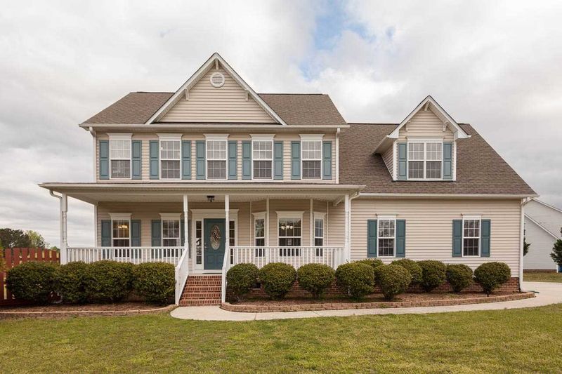 5624 Spence Plantation Ln, Holly Springs, NC 27540