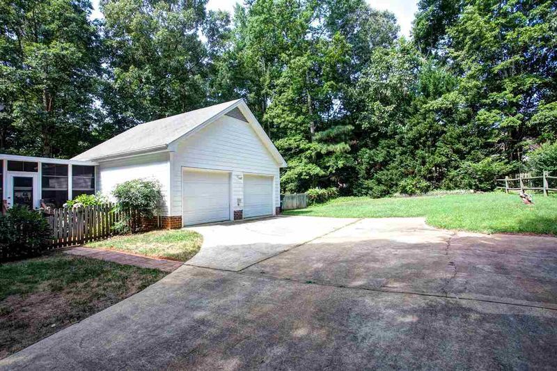 5624 Treestand Ct, Garner, NC 27529