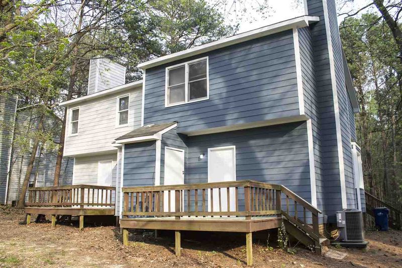 5628 Thea Ln, Raleigh, NC 27606