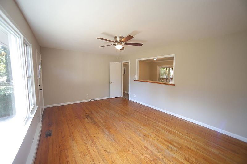 5629 Laurel Crest Dr, Durham, NC 27712