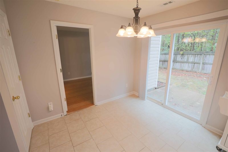 5629 Roan Mountain Pl, Raleigh, NC 27613