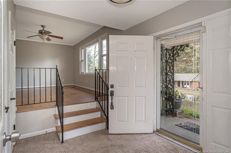 563 Alleghany Rd, Fayetteville, NC 28304