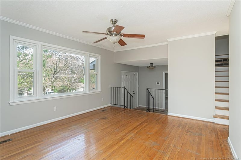 563 Alleghany Rd, Fayetteville, NC 28304