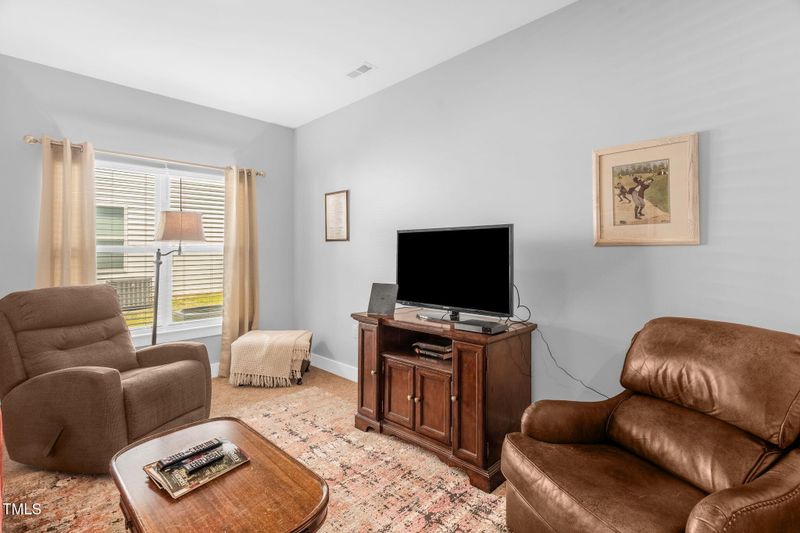 563 Isley Pl, Burlington, NC 27215