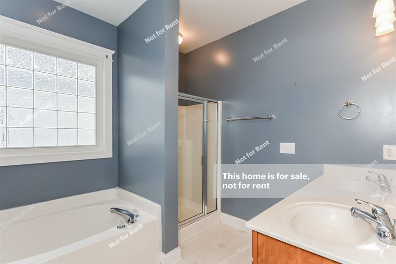 5630 Cary Glen Blvd, Cary, NC 27519