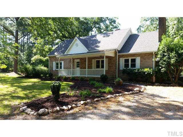 5632 Woodard Ln, Raleigh, NC 27606