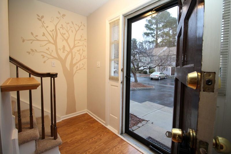 5633 Bridgetowne Way, Raleigh, NC 27609