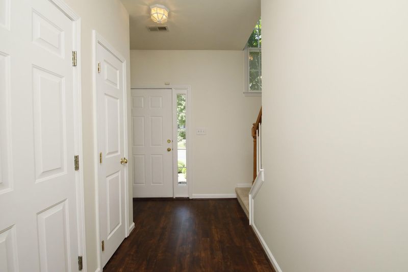 5633 Slide Rock Ln, Raleigh, NC 27613