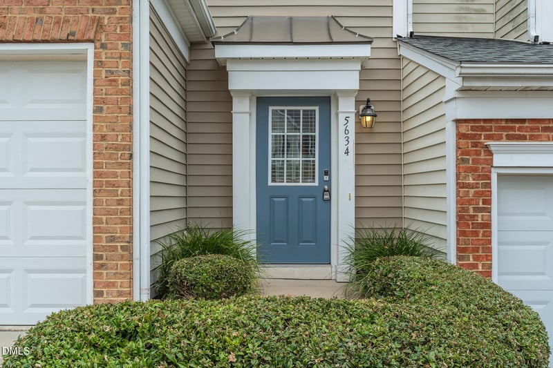5634 Berry Creek Cir, Raleigh, NC 27613