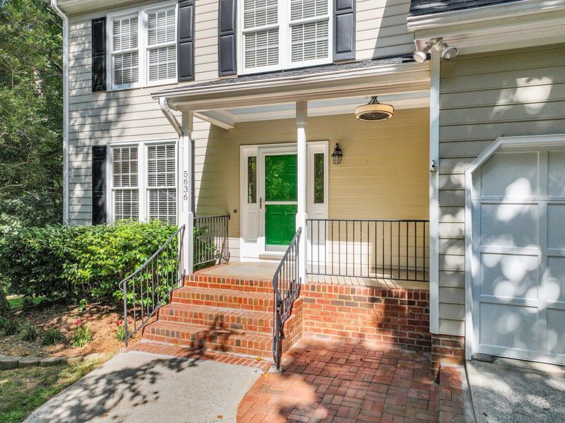 5636 N Hawthorne Way, Raleigh, NC 27613