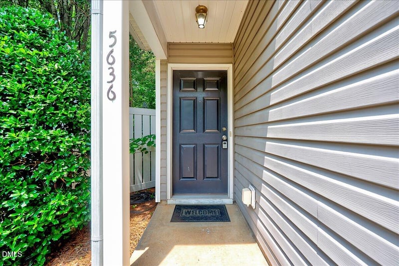 5636 Roan Mountain Pl, Raleigh, NC 27613